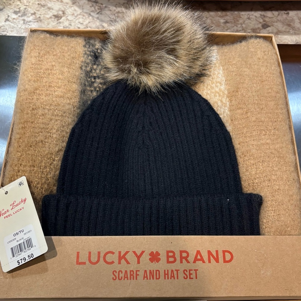 Lucky Brand Scarf & Hat Set/NWT!!